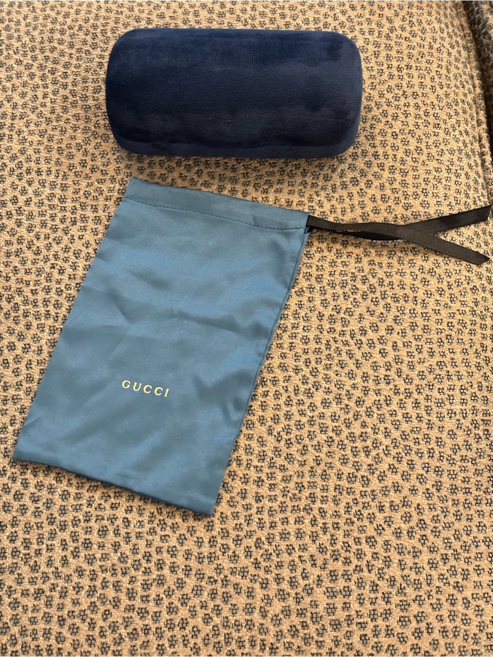 Gucci Eyeglasses Sunglasses Hard Case Navy Blue Velvet + Dust Bag Authentic